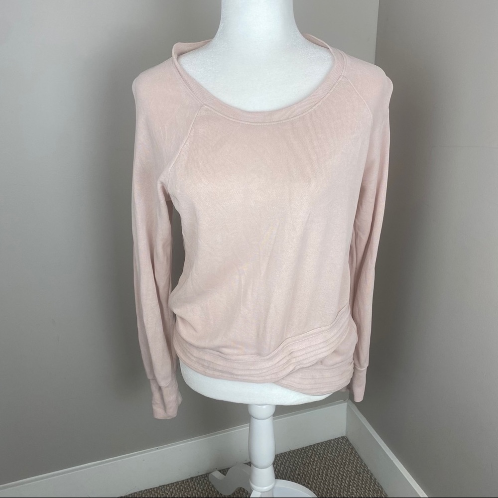 ATHLETA PINK CREW NECK SWEATER